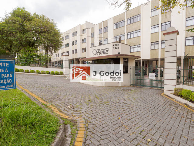 #2064 - Apartamento para Venda em Curitiba - PR