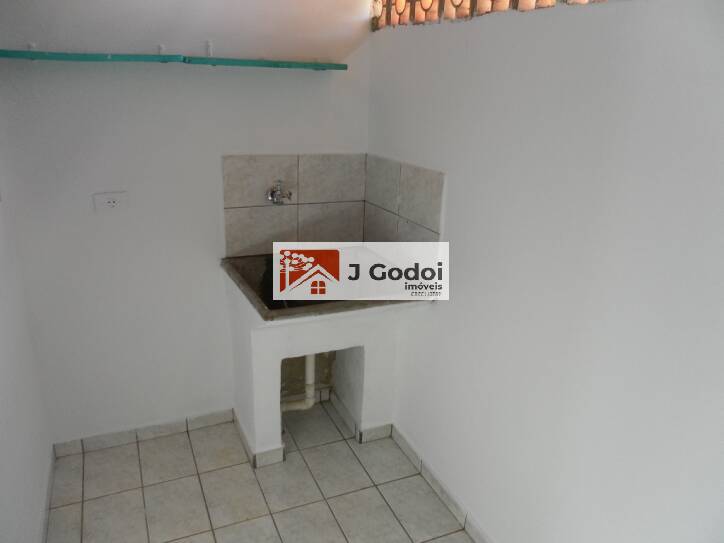 Casa para alugar com 2 quartos, 70m² - Foto 14