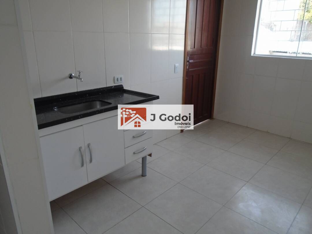 Casa para alugar com 2 quartos, 50m² - Foto 13