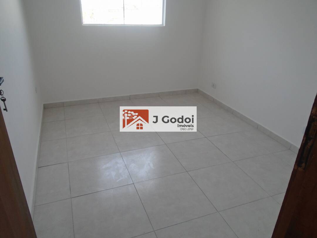 Casa para alugar com 2 quartos, 50m² - Foto 5