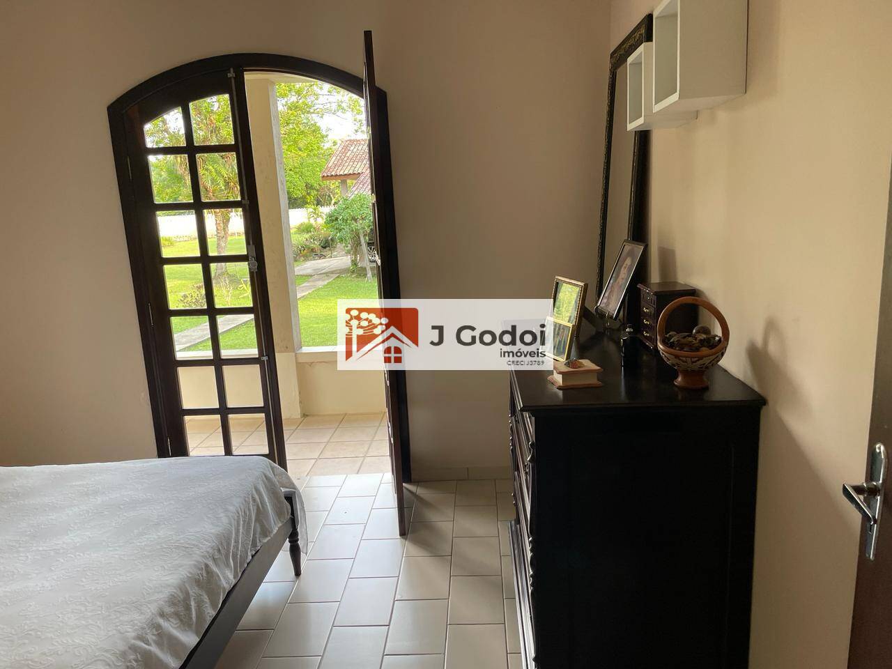 Casa à venda com 2 quartos, 200m² - Foto 27