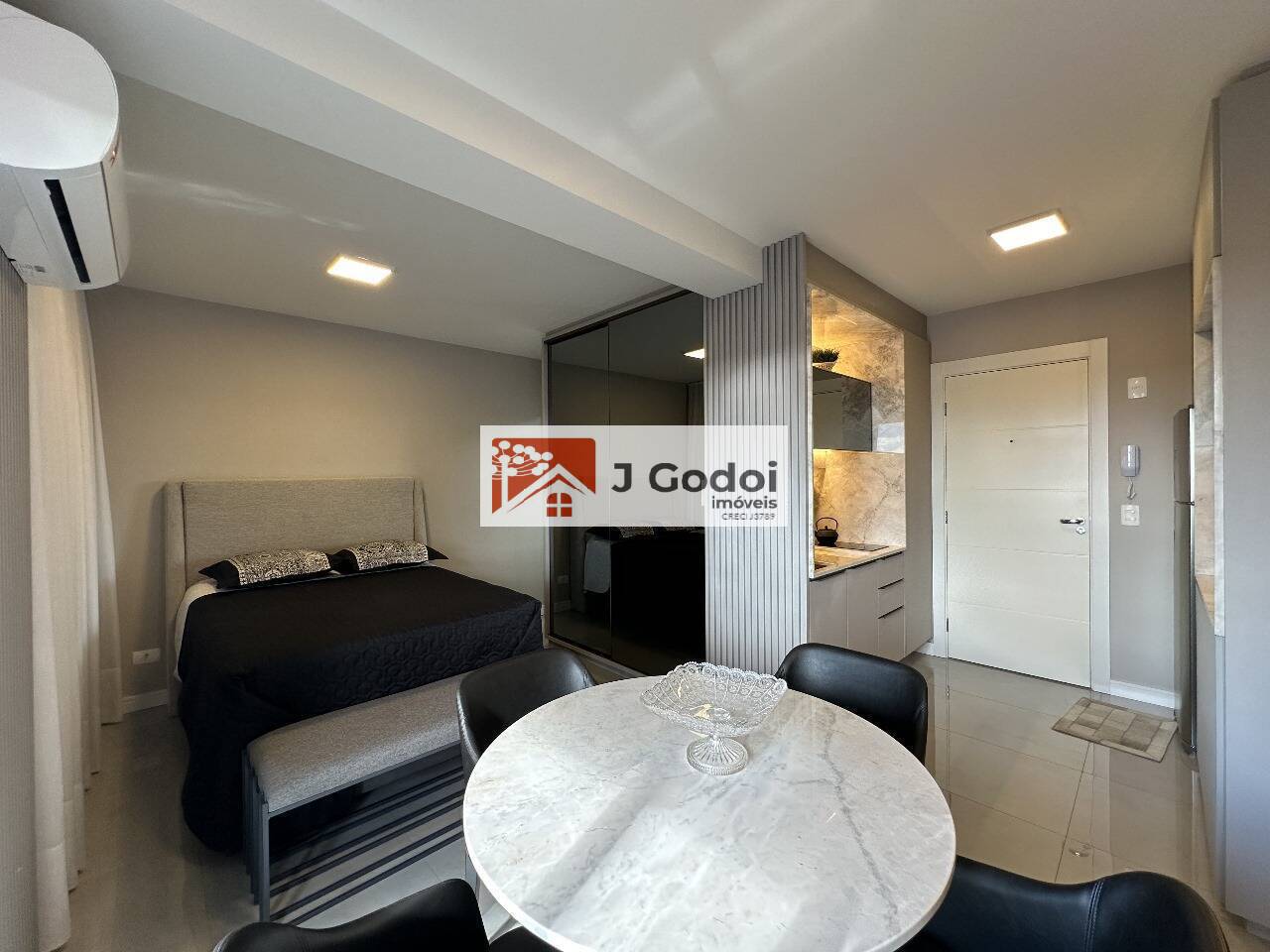 Apartamento à venda com 1 quarto, 30m² - Foto 11