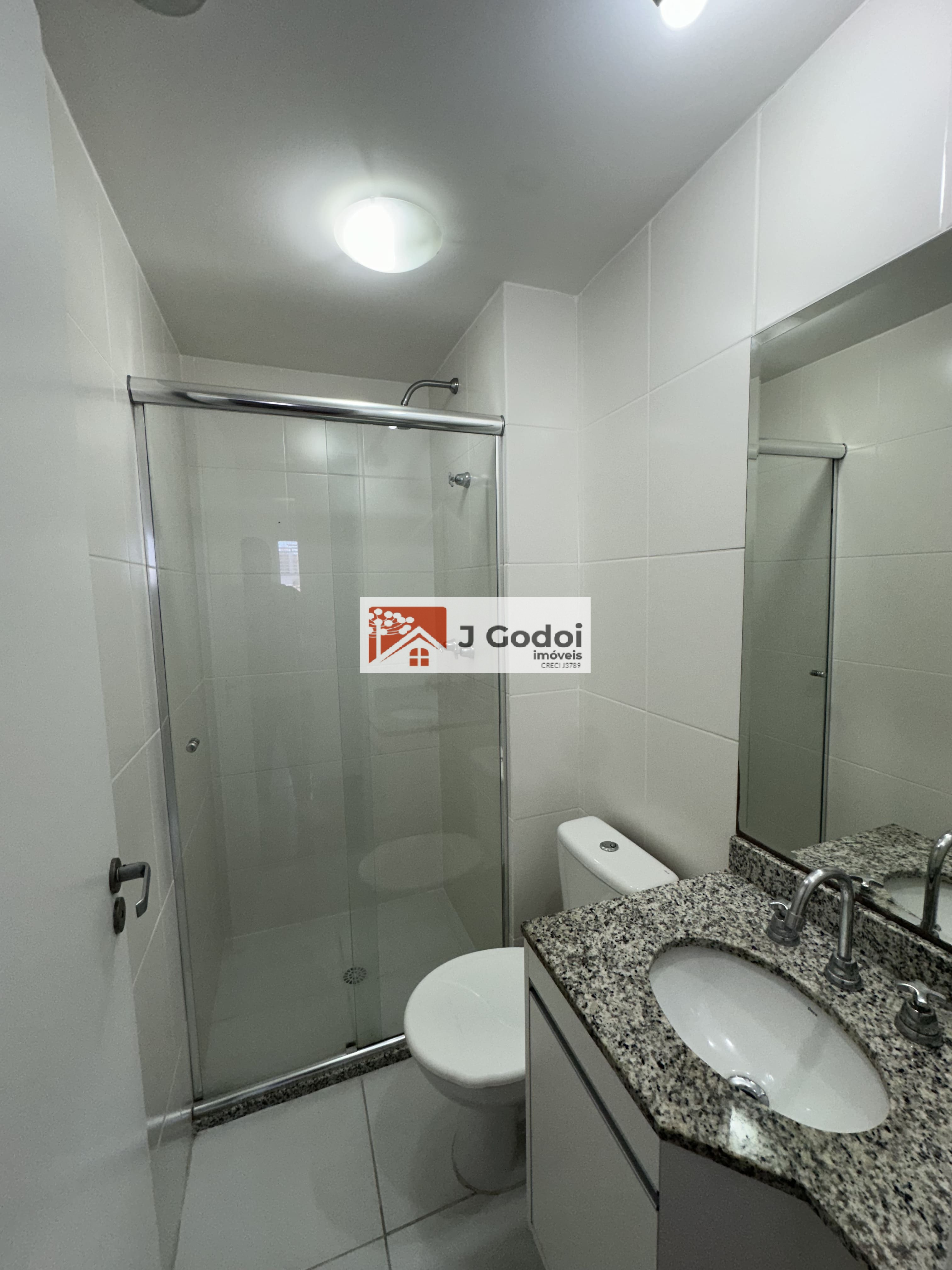 Apartamento para alugar com 2 quartos, 64m² - Foto 13