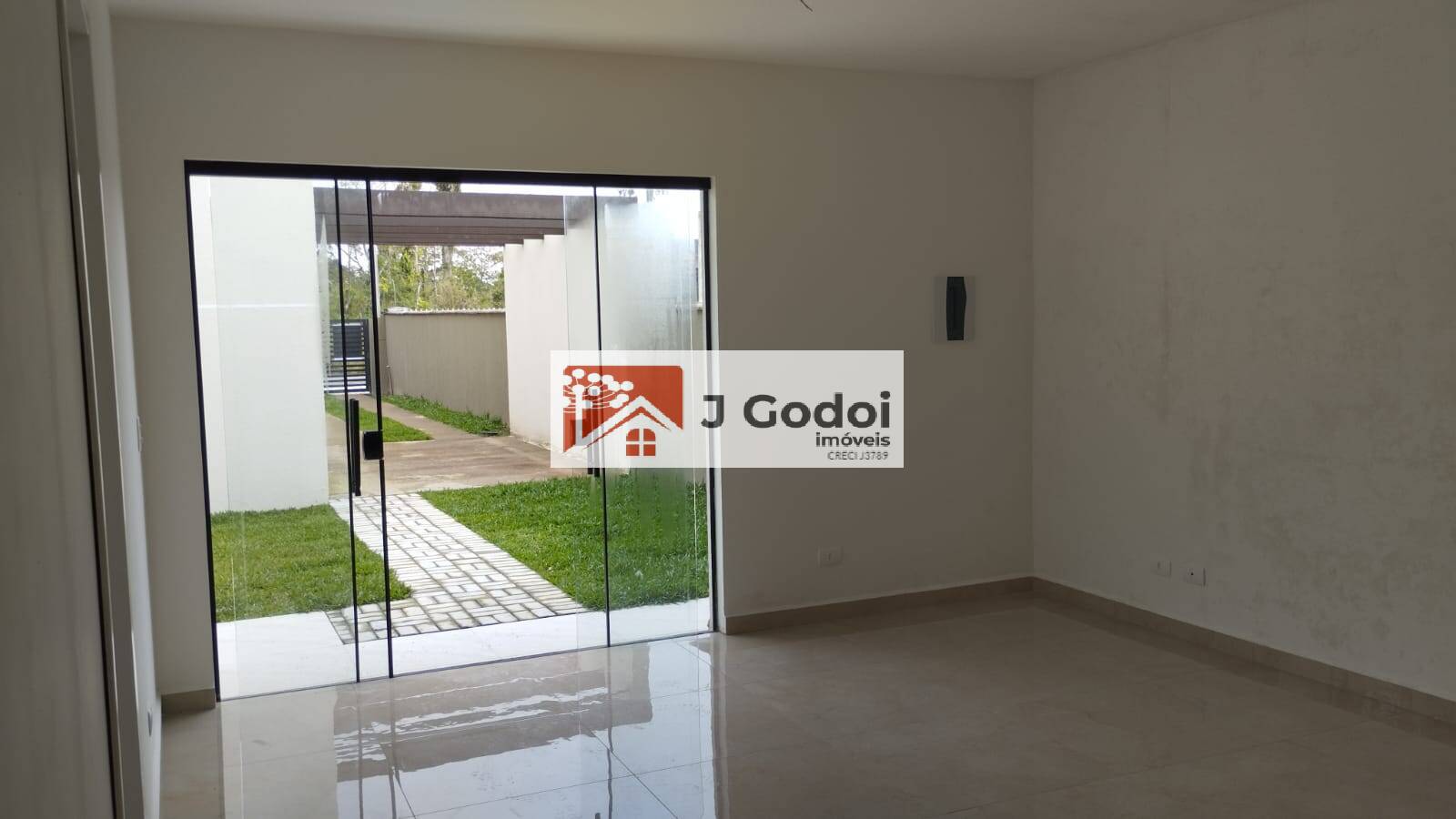 Casa à venda com 3 quartos, 75m² - Foto 19