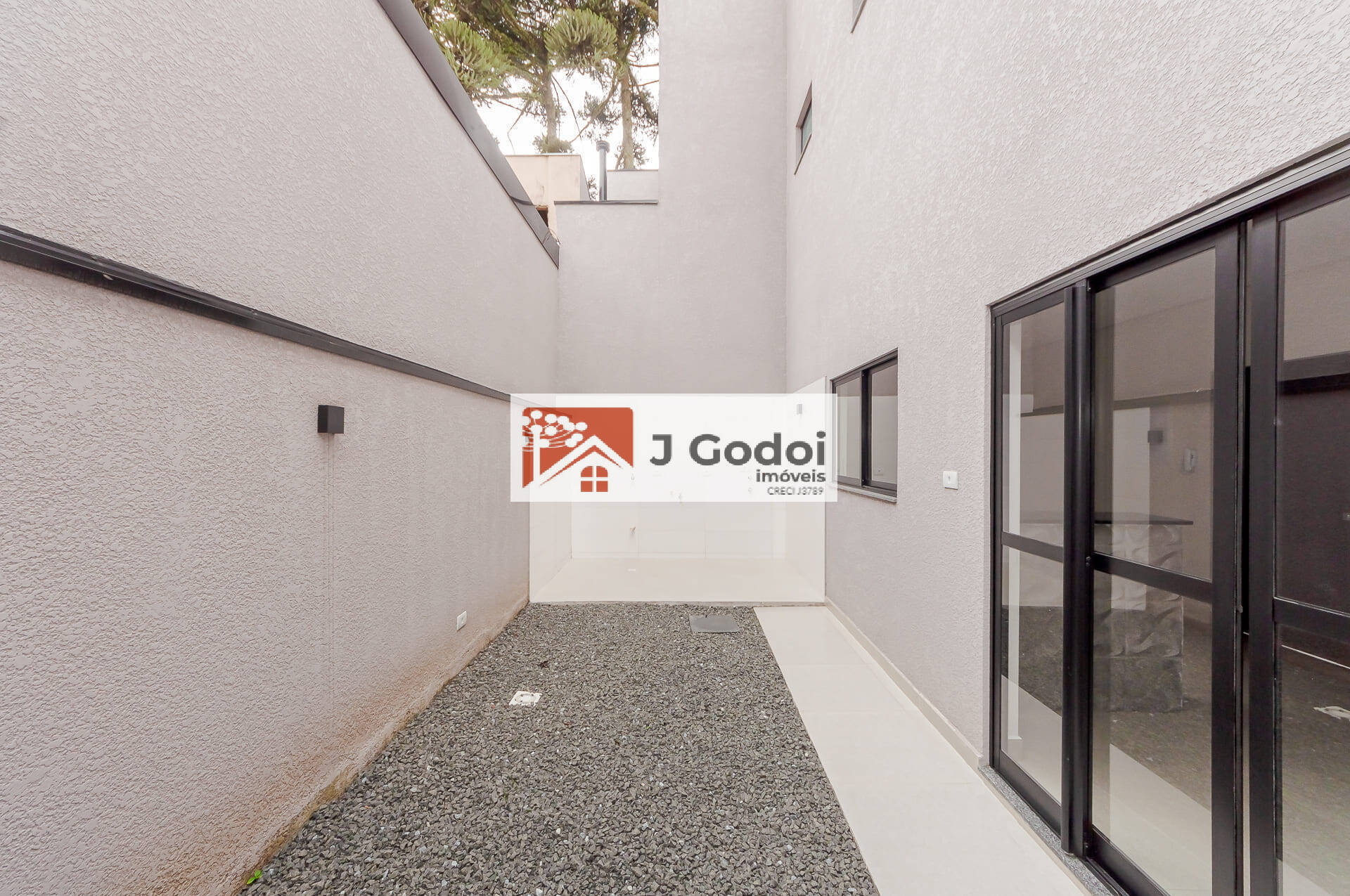 Sobrado à venda com 2 quartos, 98m² - Foto 13