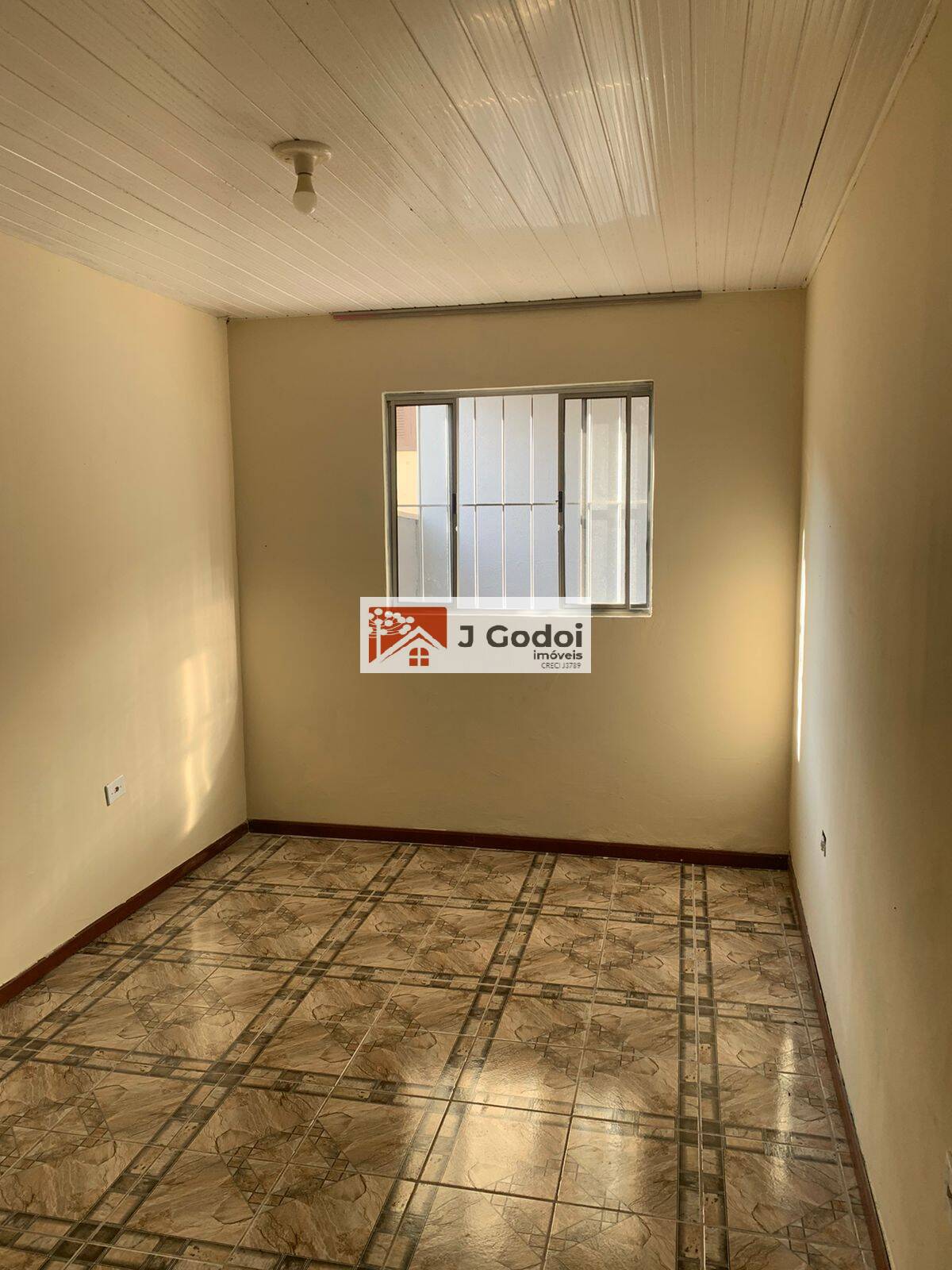 Casa para alugar com 2 quartos, 68m² - Foto 5