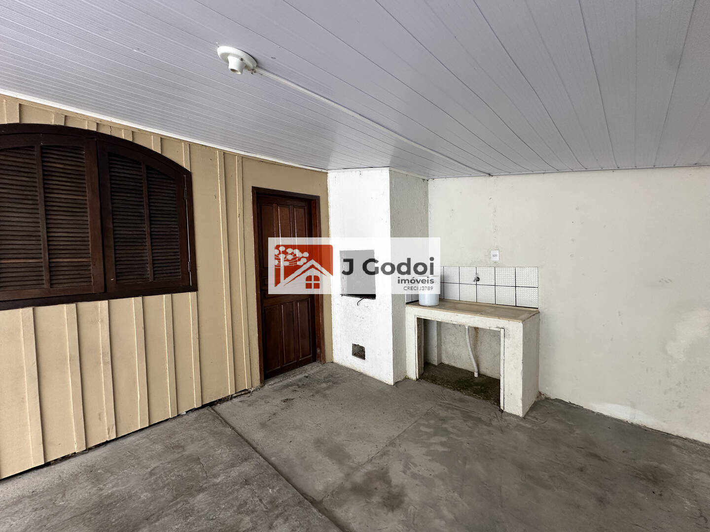 Casa para alugar com 2 quartos, 80m² - Foto 18