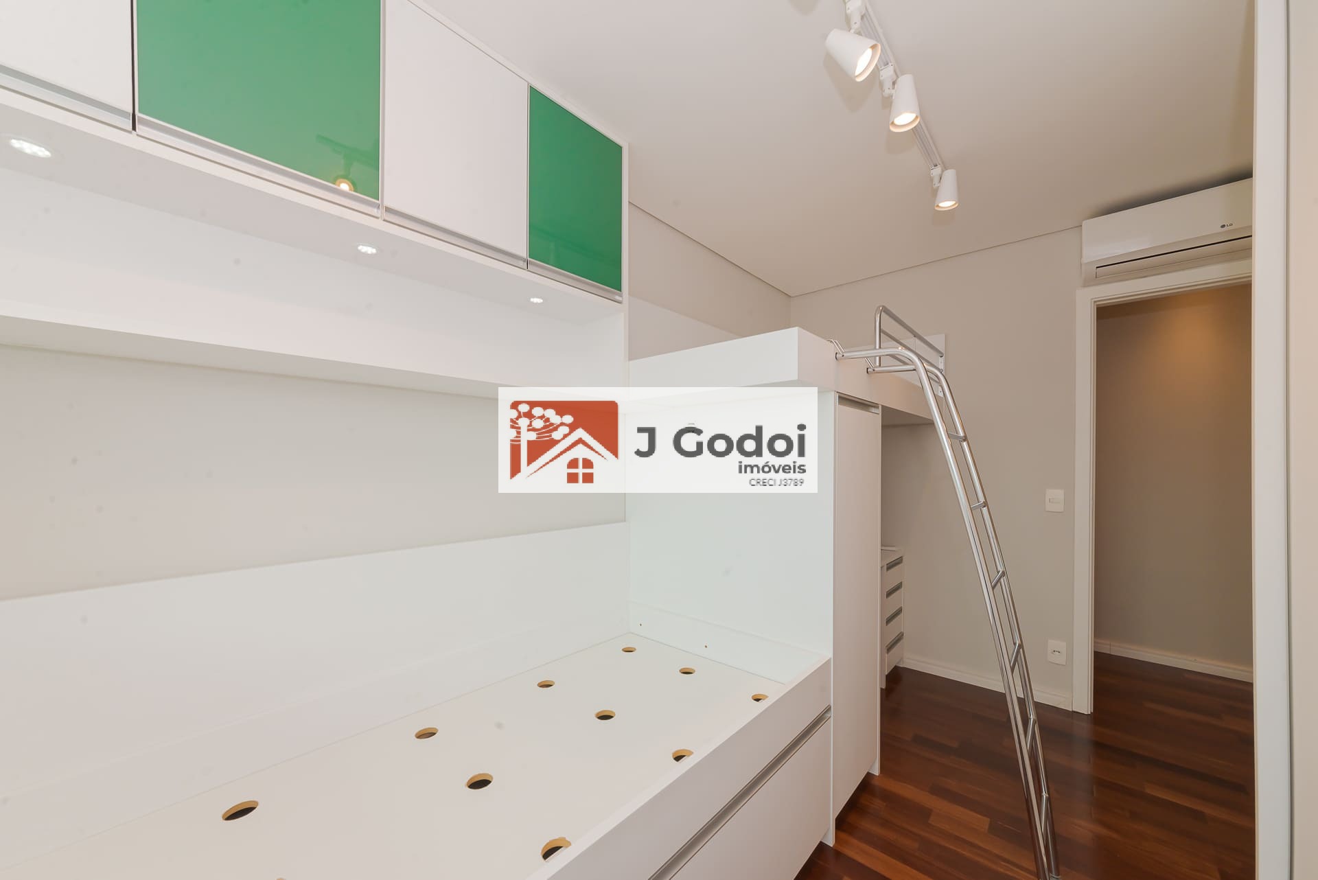 Apartamento à venda com 3 quartos, 109m² - Foto 48